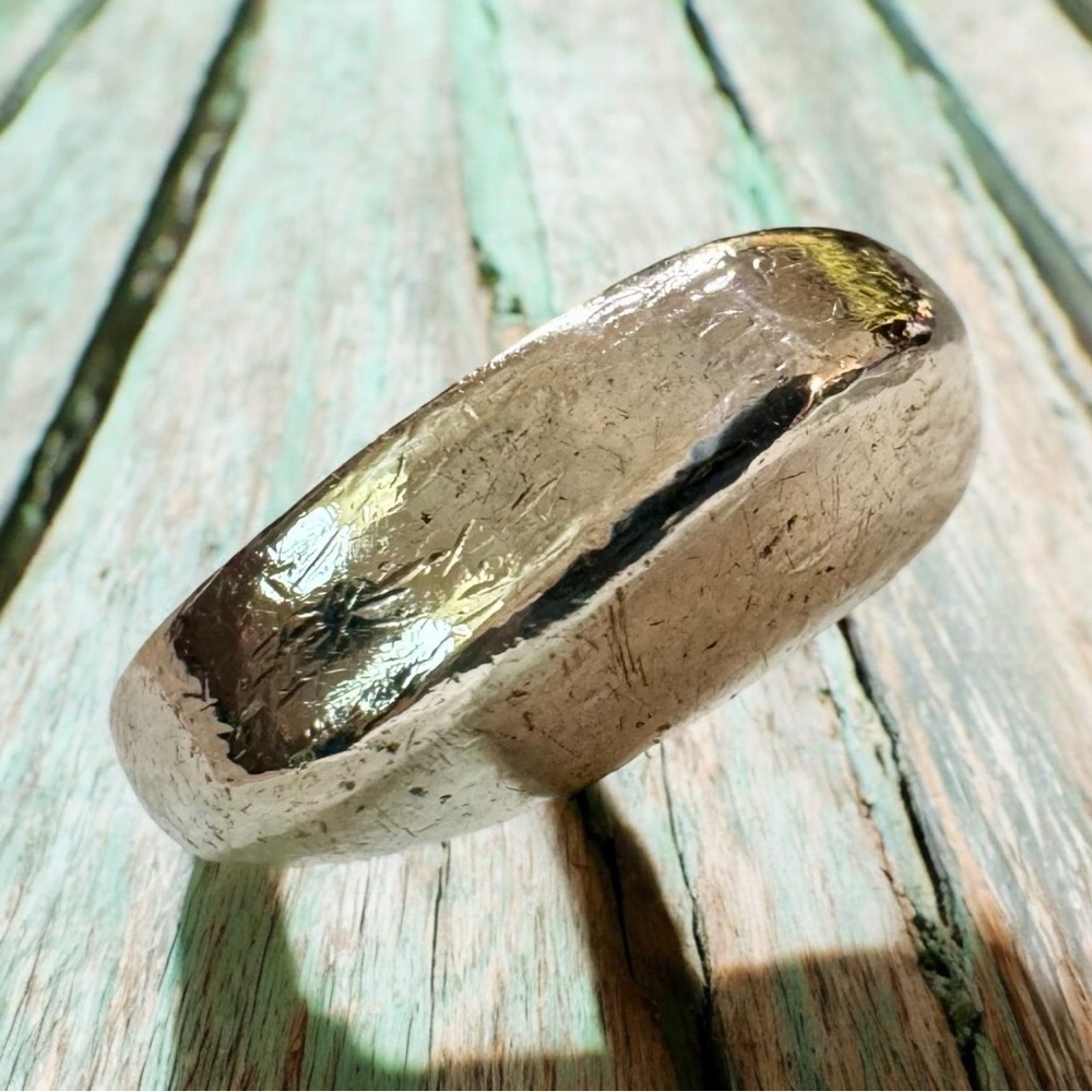 Antique Sterling Silver Peaked Dome Ring (5.75)